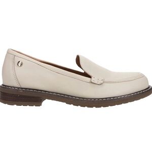 Easy Spirit Cream Loafers